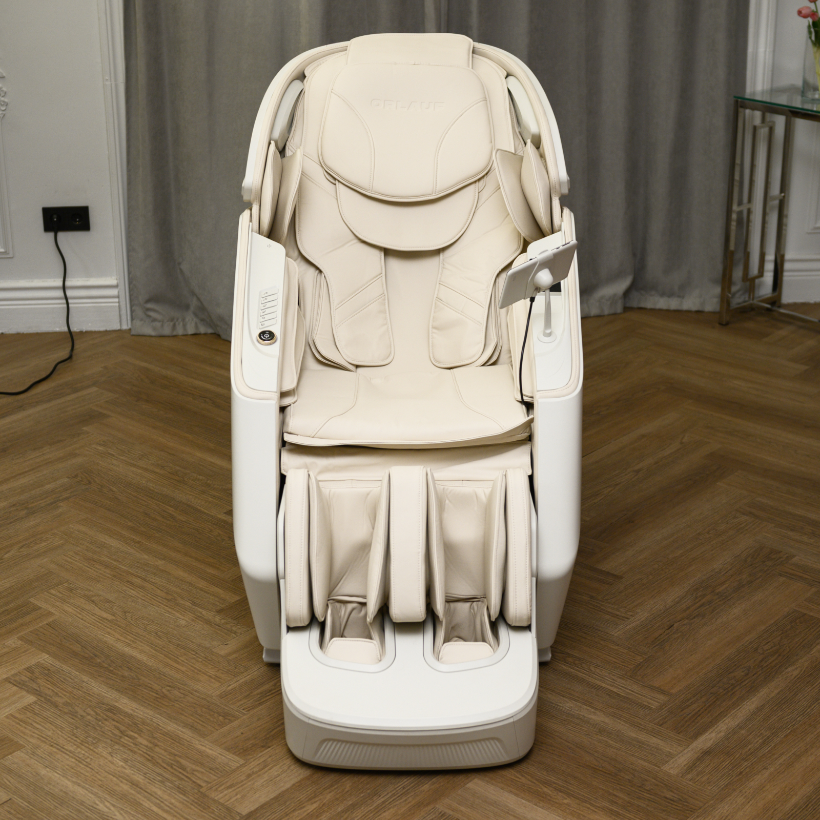 Массажное кресло Orlauf Elysian Beige — изображение 9